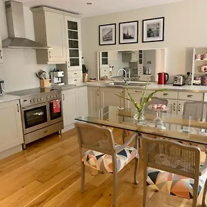 Apartment Stylish Centre, Edinburgh
