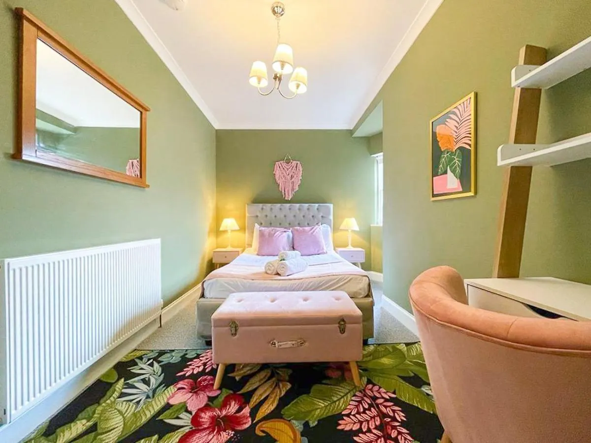 Lively & Energetic 2Br On The Royal Mile Apartment Edinburgh 0*,  United Kingdom